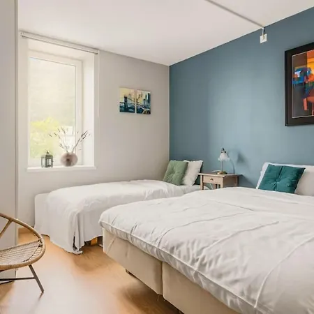 公寓 Dinbnb I Roof Terrace & Laundry In Sandviken 卑爾根